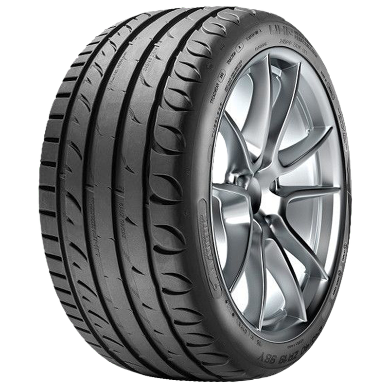 Kormoran Ultra high performance  245/40R18 97Y