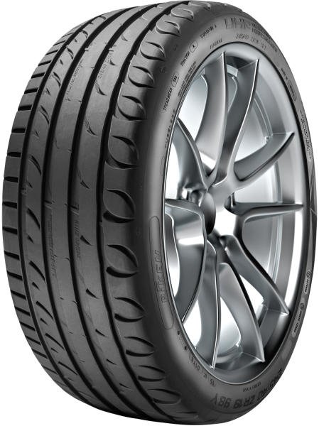 Kormoran Ultra high performance  245/40R18 97Y